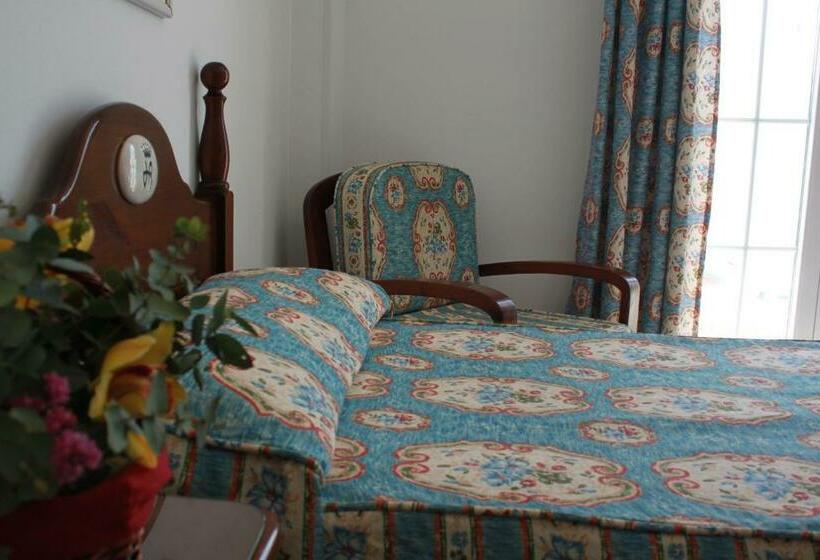 标准三人间, Brasilia