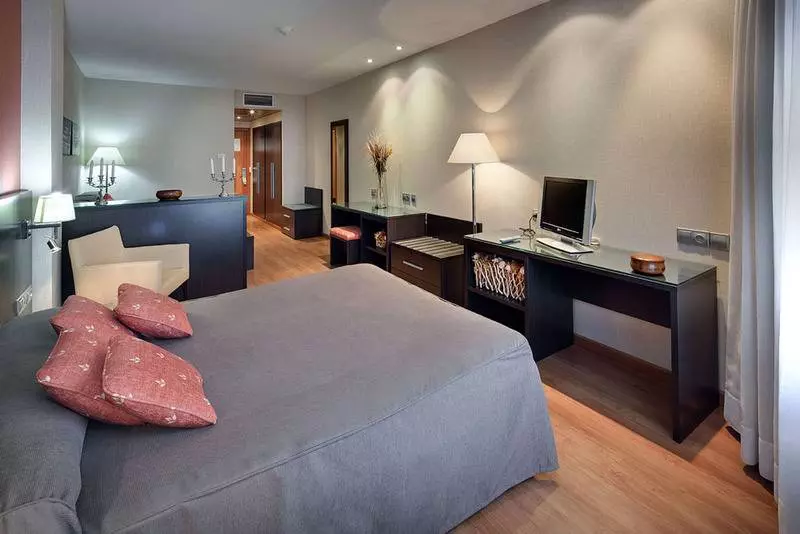 Quarto Triplo Estandar, Casanova
