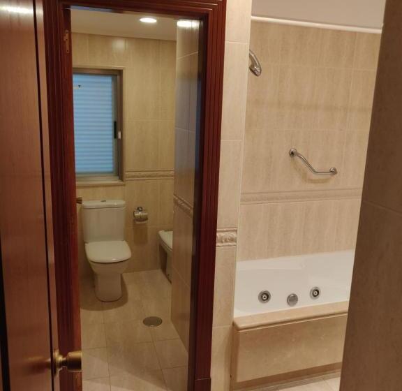 اتاق استاندارد با وان آب گرم, Chef Rivera