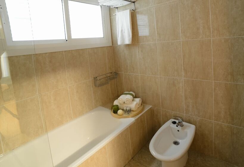 스탠다드 트리플 룸, Crisol De Las Rías