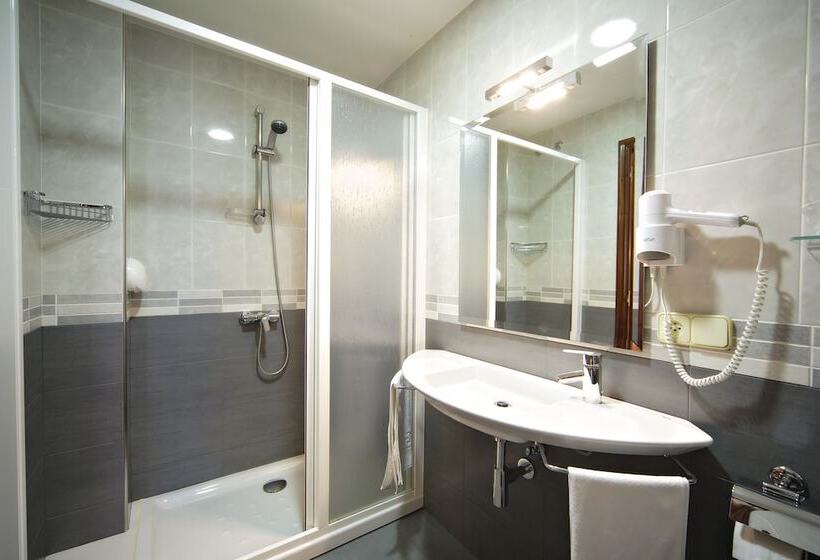 חדר סטנדרט, Europa