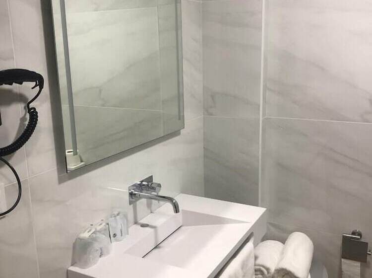 חדר דלוקס, Europa