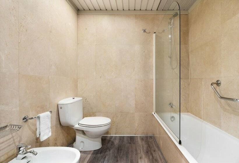 اتاق استاندارد, Exe Coruna