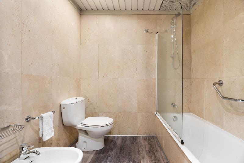 اتاق استاندارد, Exe Coruna