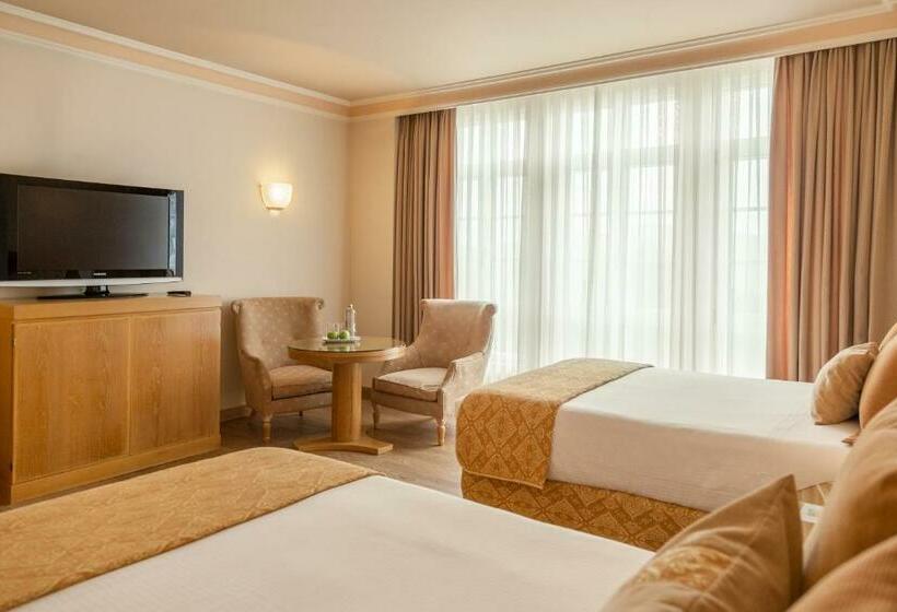 غرفة عائلية, Gran Hotel Los Abetos