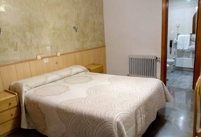 スタンダードルーム, Hostal Manolete