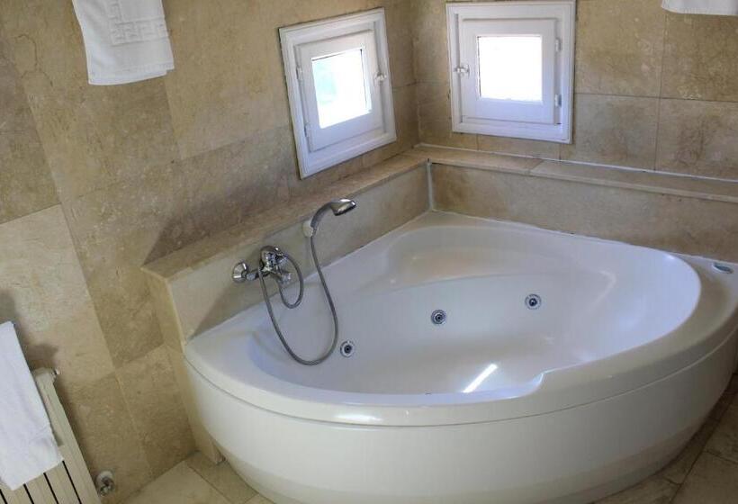 سوییت, Leonor De Aquitania