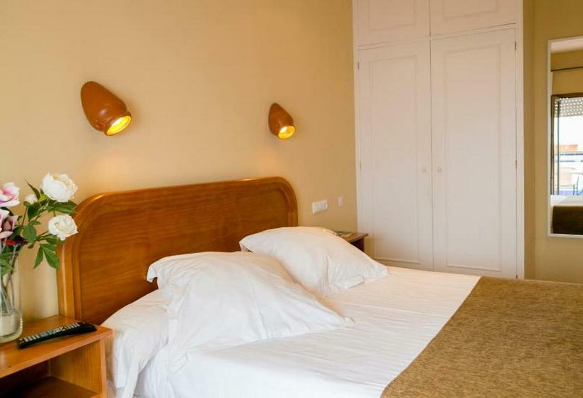 标准间, Los Cantaros