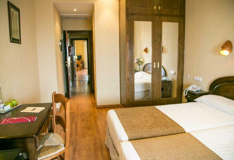 标准单人间, Los Cantaros