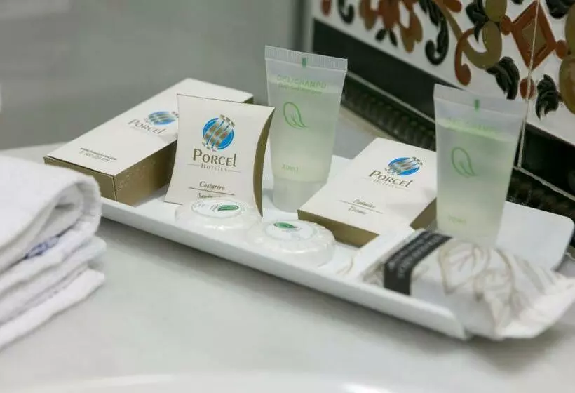 سوئیت جونیور با تراس, Porcel Alixares