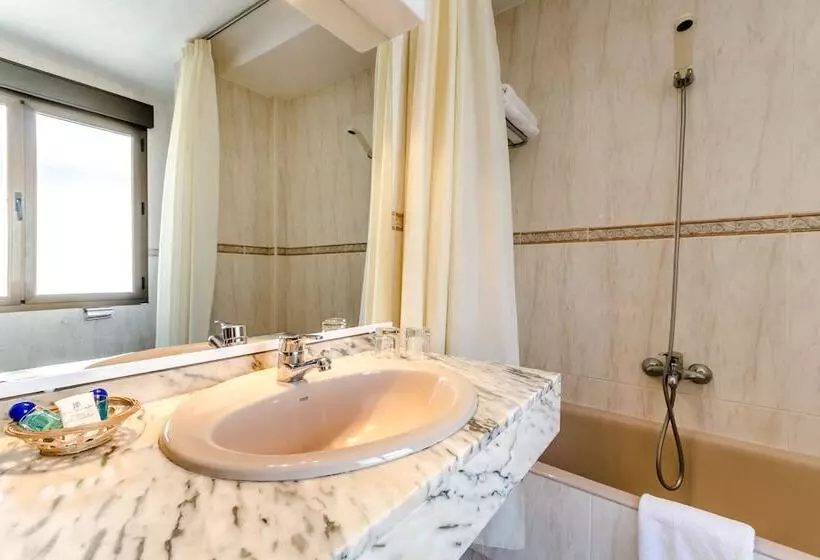 Chambre Standard Individuelle, Sacromonte