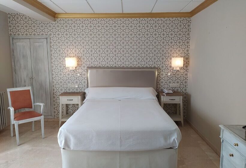 اتاق استاندارد, Sacromonte