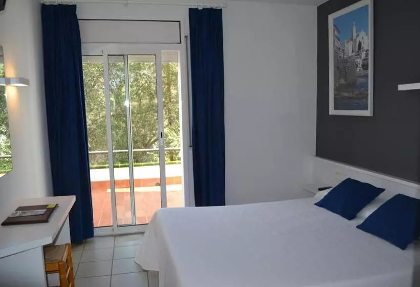 Quarto Estandar com Terraço, S´aguarda