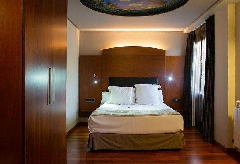 标准间, Sancho Abarca Petit Spa