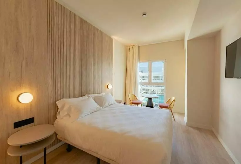 スタンダード４人部屋, Rh Silene Hotel & Spa 4* Sup
