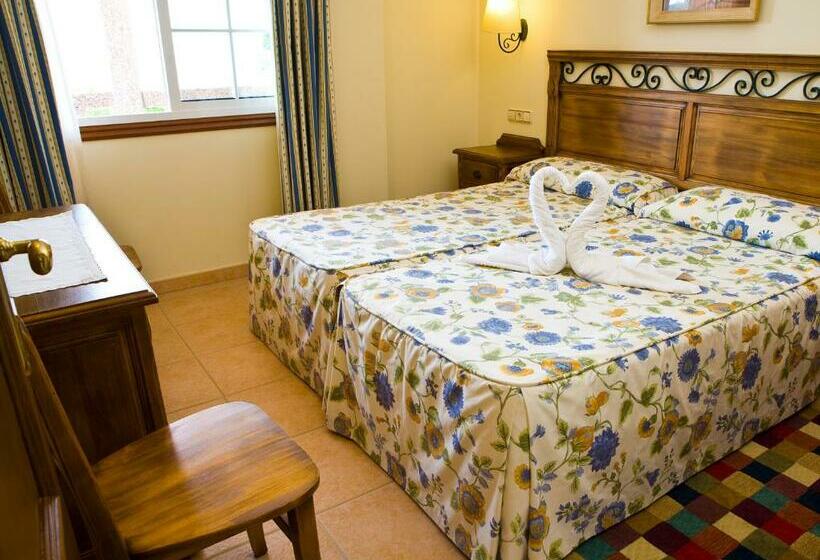 آپارتمان 2 خوابه, Aparthotel Cabicastro