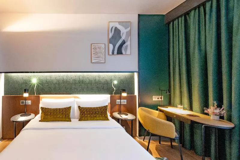 Standard Room, Ayre Gran Colon