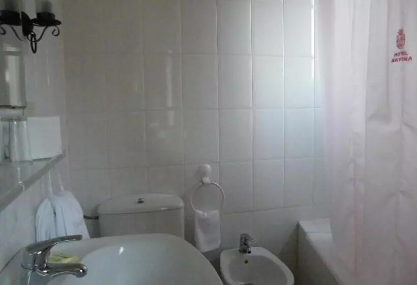 Standardzimmer Stadtblick, Bayona