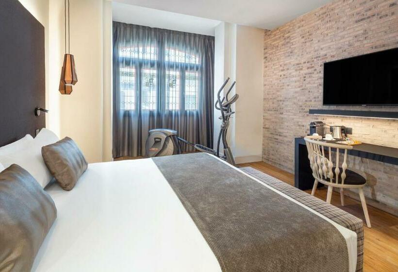 غرفة سوبيريور, Catalonia Gran Via Madrid