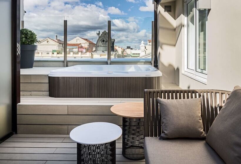 Superior Room with Terrace, Catalonia Gran Via Madrid
