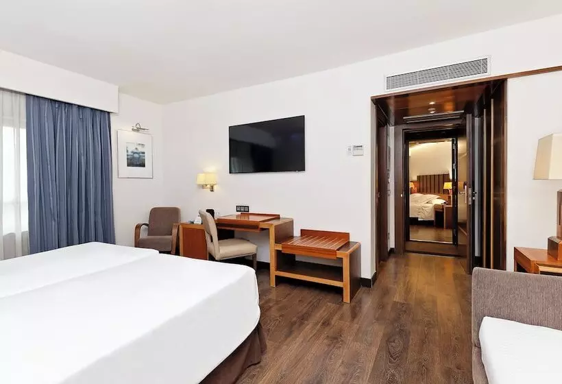 اتاق خانوادگی, Claridge Madrid