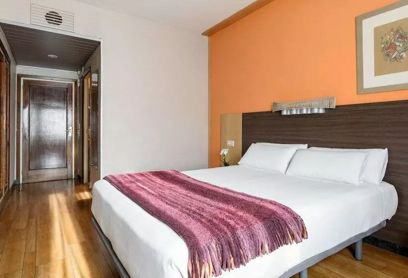 Quarto Estandar Individual, Crisol Quindos