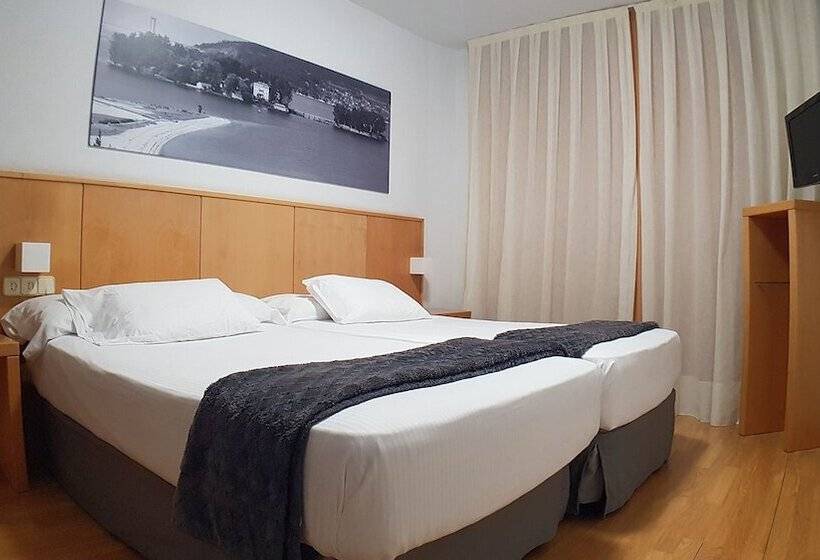 Номер Стандарт, Del Mar Vigo