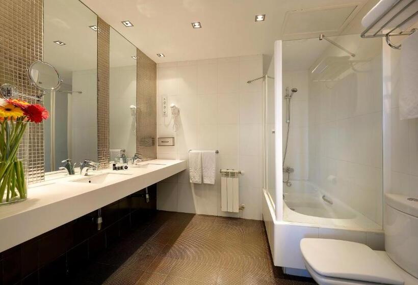 اتاق سوپریور, Exe Victoria Palace