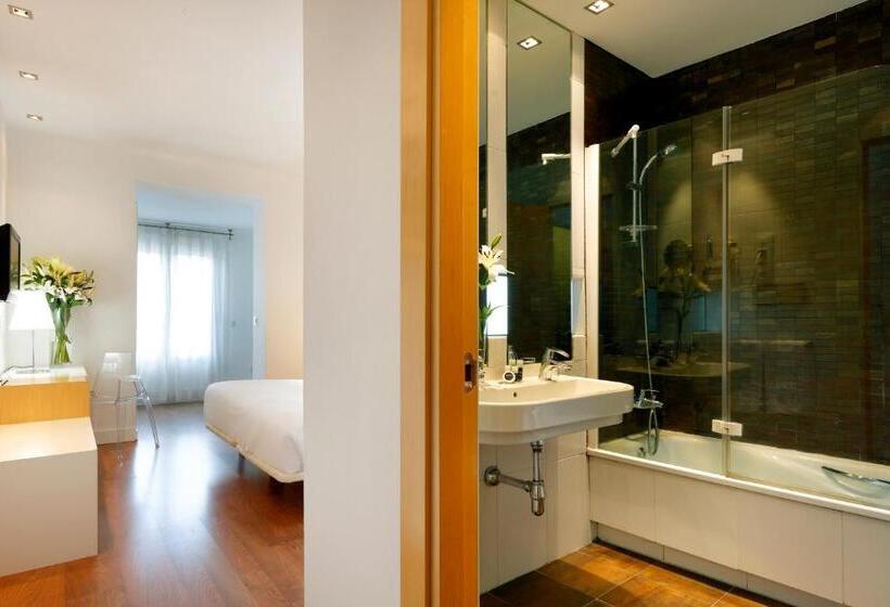 اتاق استاندارد با تراس, Exe Victoria Palace