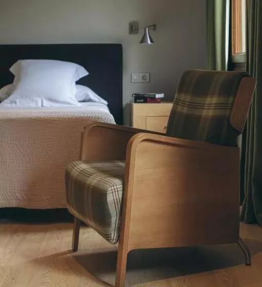 Junior Suite, Manantial