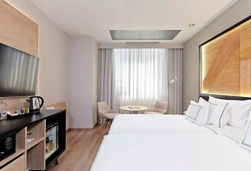 اتاق استاندارد, Melia Avenida de America