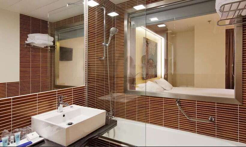 اتاق پرمیوم, Melia Avenida De America