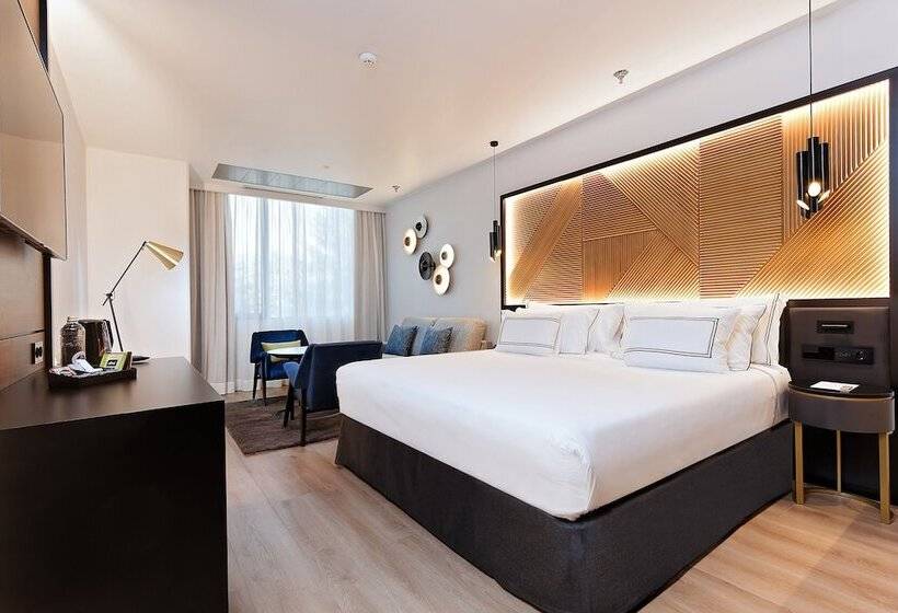 اتاق پرمیوم, Melia Avenida De America