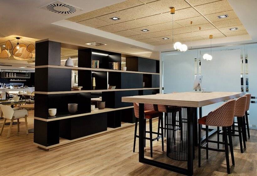 سوییت, Melia Avenida De America