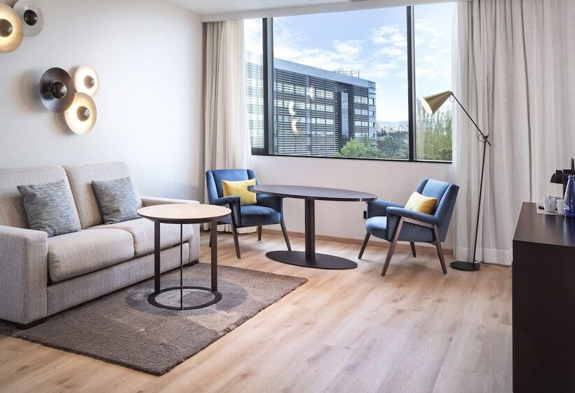 سوییت, Melia Avenida De America