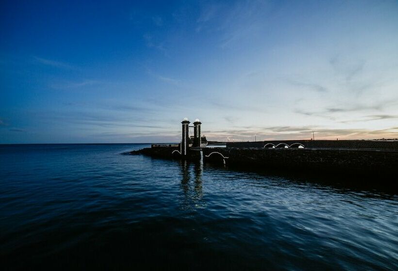 带海景的标准房, Miramar