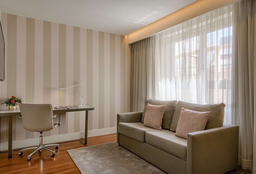 اتاق پرمیوم, NH Collection Madrid Colón