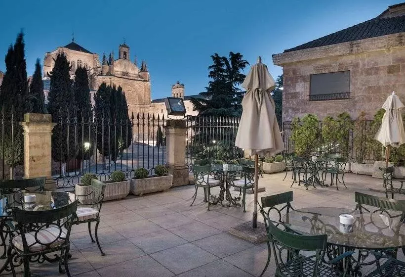 اتاق سوپریور با چشم‌انداز, NH Collection Salamanca Palacio De Castellanos