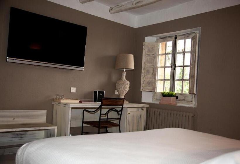 חדר סטנדרט, Luze El Toro