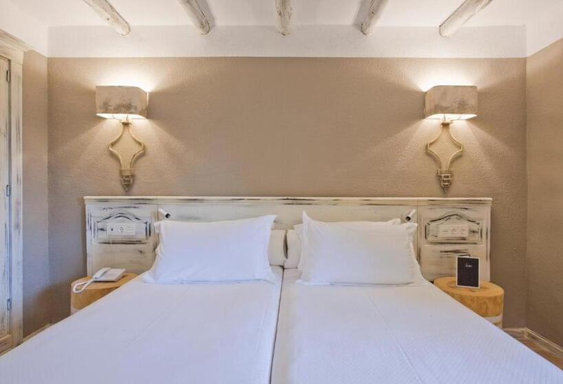 חדר סטנדרט, Luze El Toro