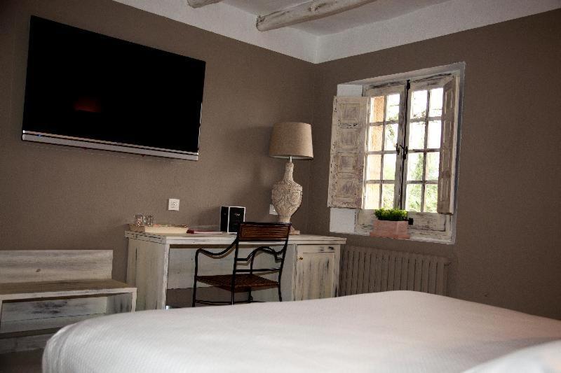 חדר סטנדרט, Luze El Toro