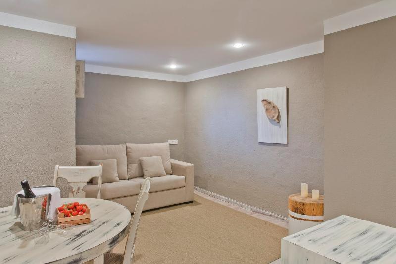 חדר סטנדרט, Luze El Toro