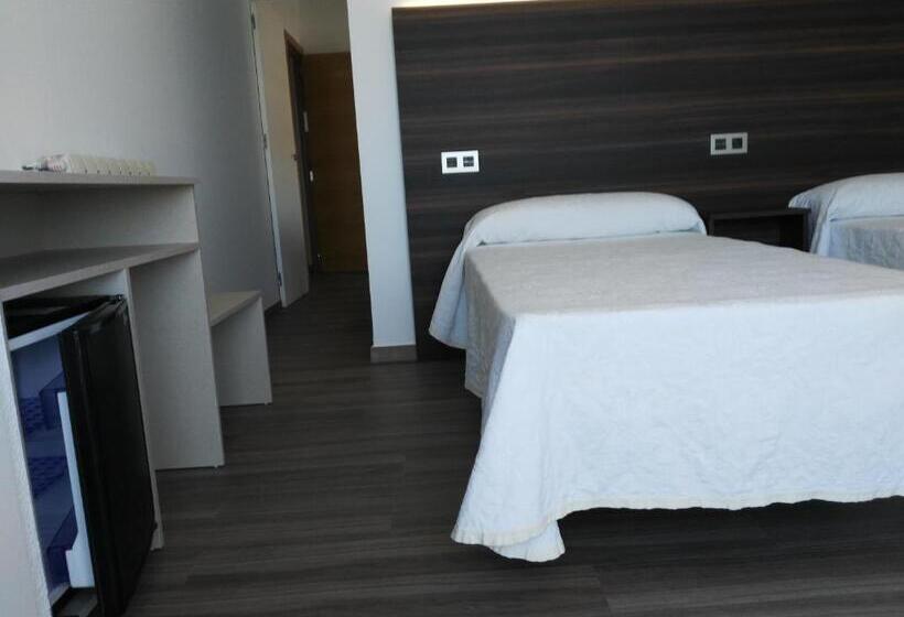 Triple Room Sea View, Ribera