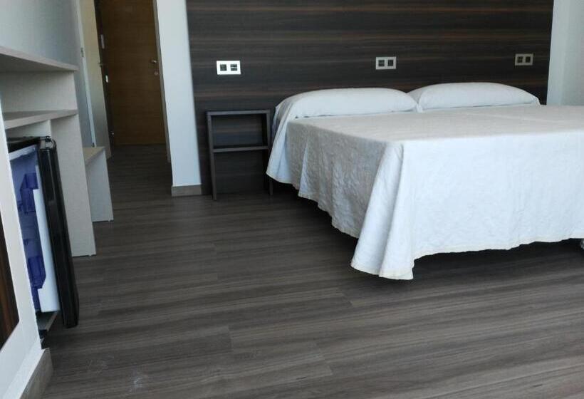 Triple Room Sea View, Ribera