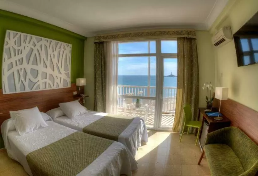 اتاق سوپریور با چشم‌انداز دریا, Hotel & Spa Entremares