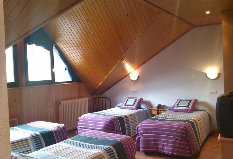 חדר סטנדרט לארבעה, Tirol