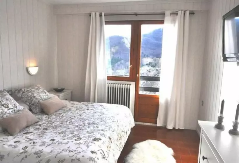 Camera Standard, Tirol