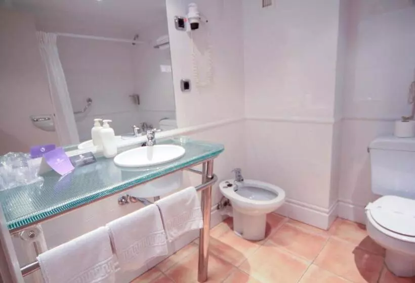 Chambre Familiale, Virrey