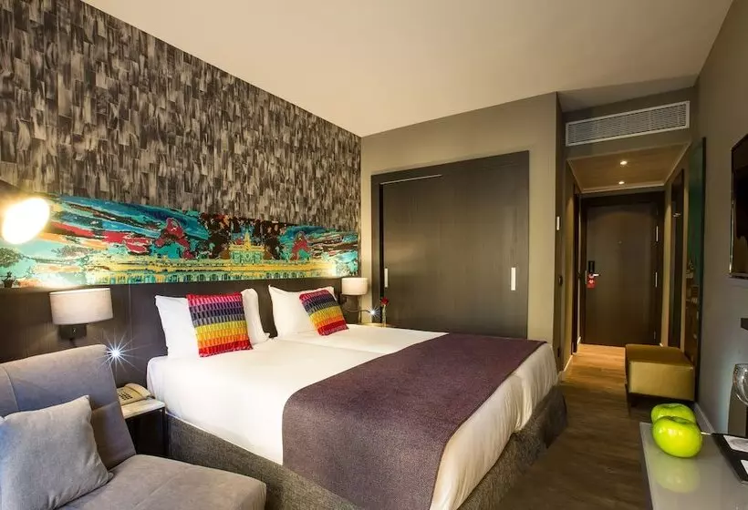 Comfort Triple Room