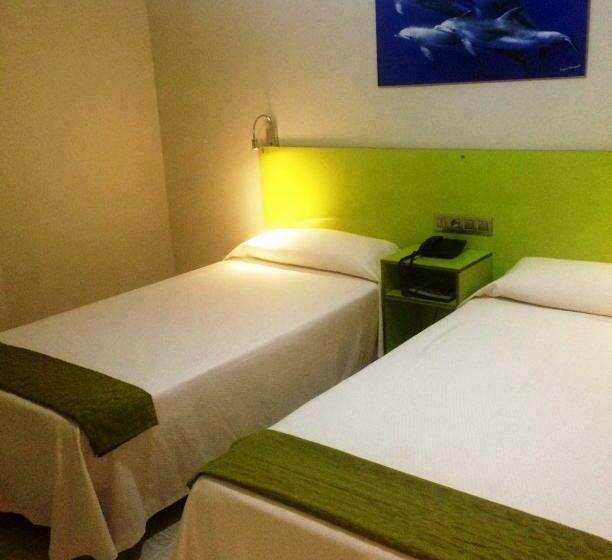 Quarto Estandar Interior, Andrea´s